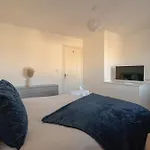 Pottery Wharf By Horizon Apartment Thornaby on Tees